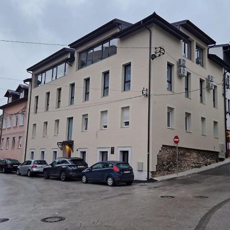 Apartments Ajsa SJJ Eksteriør bilde